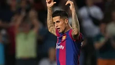 Жоау Канселу по-прежнему носит форму «Барселоны»