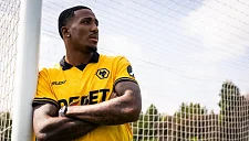 Джексон Тшатшуа стал игроком «Вулверхэмптона»