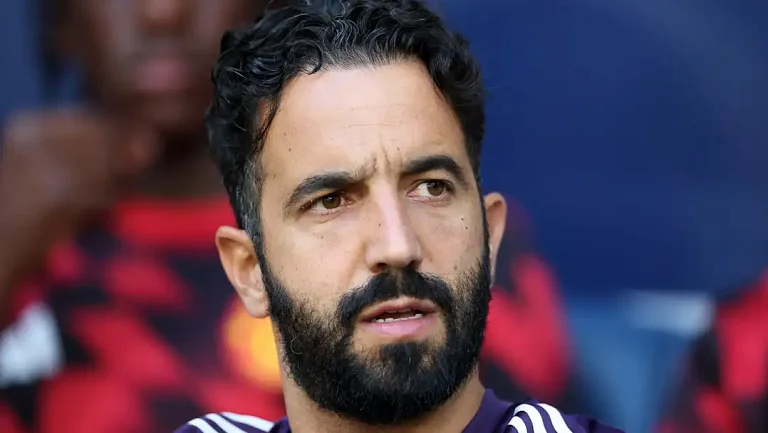 Аморим: «Манчестер Юнайтед» проигрывает не из-за схемы 3-4-3