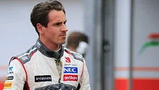 От гонок к суду: экс-пилот «Формулы‑1» задержан по подозрению в мошенничестве