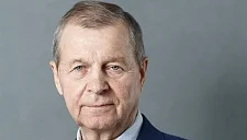 Карандин сказал, что арбитры в КХЛ злоупотребляют видеопросмотрами