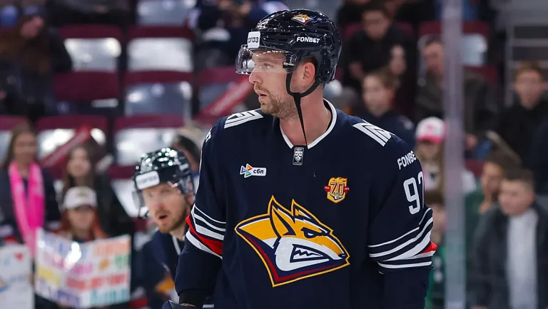 Агент игрока объяснил, почему Евгений Кузнецов не сыграет против «Нефтехимика»