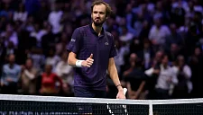 Медведев выиграл матч у Грикспора на выставочном турнире в Петербурге