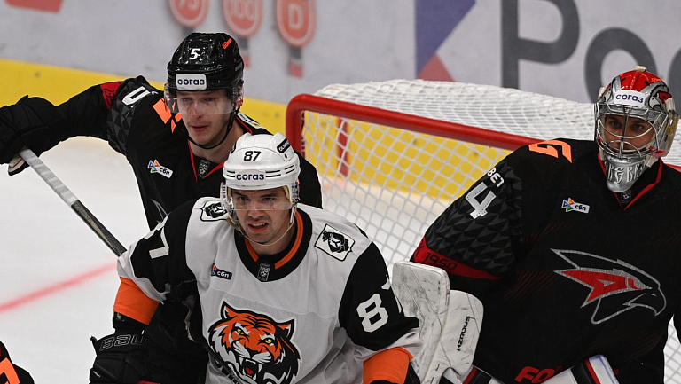 «Авангард» — «Амур»: результат матча КХЛ, 11 сентября 