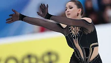 В ISU хотят прокомментировать право Валиевой выступать на турнирах в России