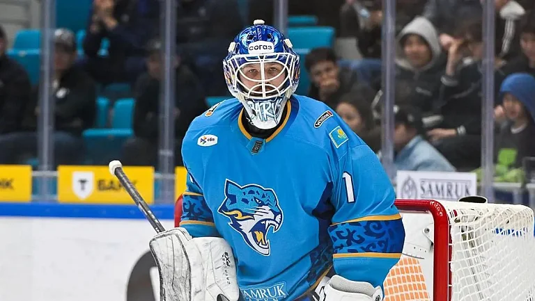 Вратарь «Барыса» Бояркин назвал назначение Кравца «пинком под зад»
