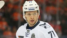 Бутузов заключил полноценный контракт с «Салаватом Юлаевым»