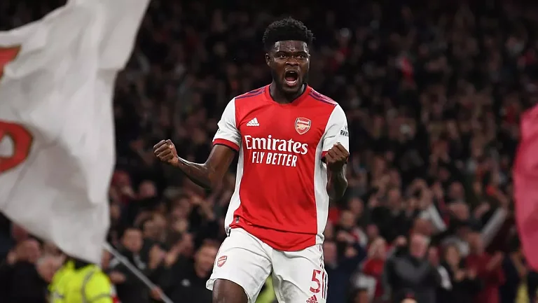 Экс-полузащитник «Арсенала» Томас Парти возвращается в Ла Лигу