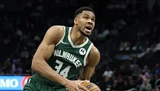 Яннис Адетокунбо пропустит матч с Сербией