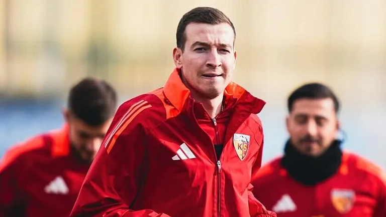 В «Кайсериспоре» у Макарова диагностировали травму после перехода из «Динамо»