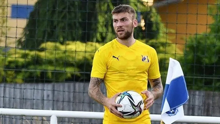 Игорь Калинин продолжит карьеру в греческом «Пансерраикосе»