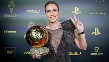 ПСЖ нацелился на футболистку «Барселоны» Алексию Путельяс