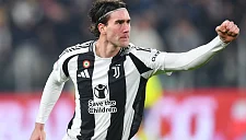 «Барселона» втянулась в гонку за Влаховича