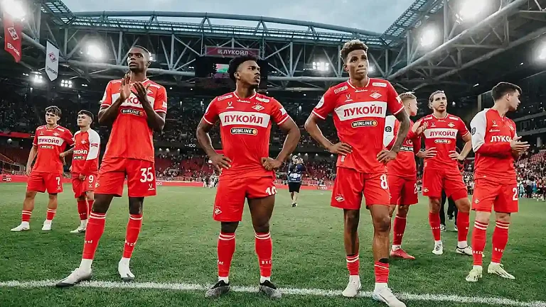 Санкции против «Лукойла» ударят по трансферам «Спартака»