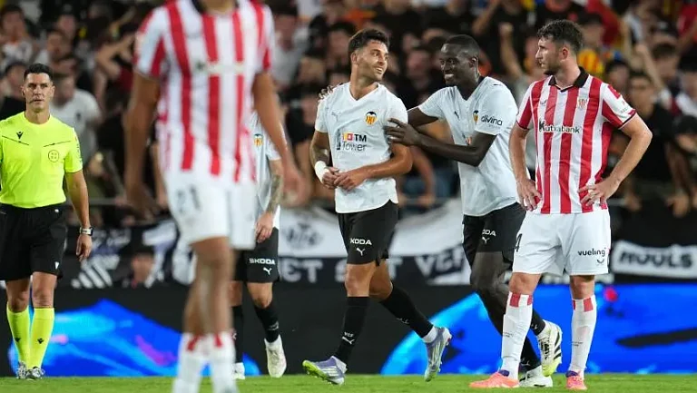 «Атлетик» терпит третье поражение подряд, увязнув в кризисе