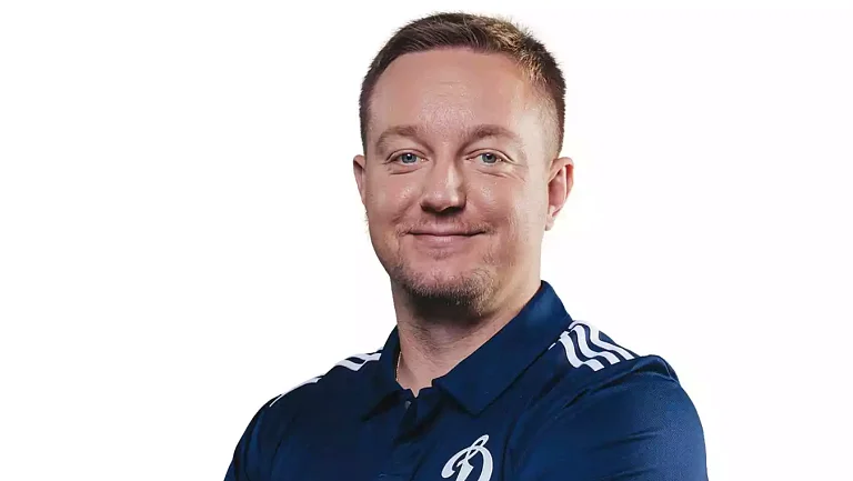 Путь Ал. Скабелки: от видеоанализа до тренерского мостика и новые горизонты в хоккее