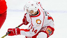 Кёртиса Валка увезли на носилках в игре «Автомобилиста» и «Торпедо»