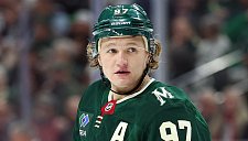 Капризов забил 206-ю шайбу и обошёл Овечкина по голам в НХЛ