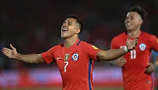 «Севилья» подписала контракт с Алексисом Санчесом