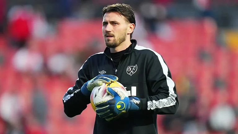 «Сельта» проявляет интерес к голкиперу «Валенсии» Столе Димитриевски