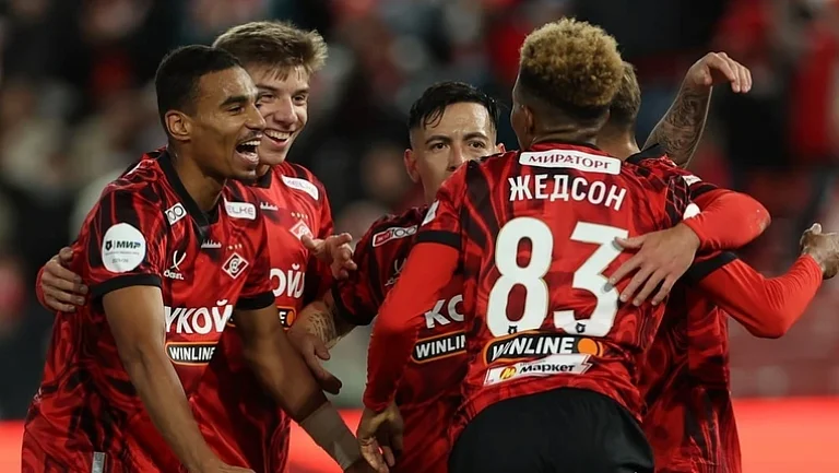 Жедсон Фернандеш оформил дубль в матче против «Пари НН»