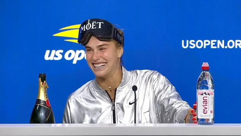 Арина Соболенко покоряет своей манерой празднования 