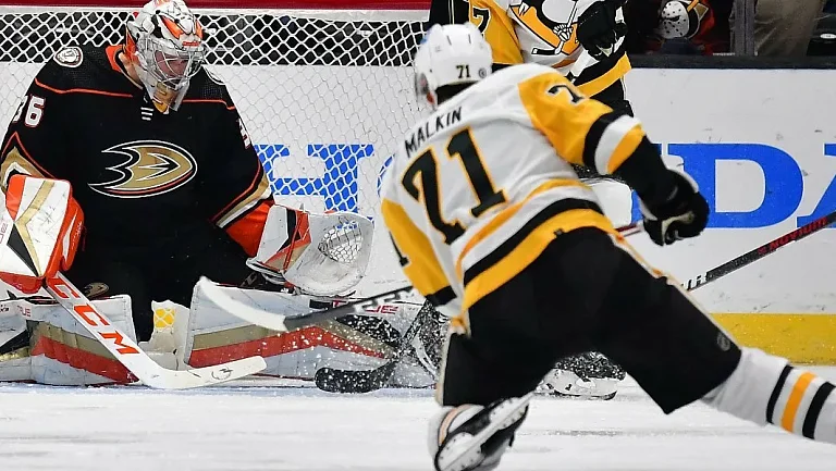 «Анахайм» установил рекорд посещаемости в матче с «Питтсбургом»