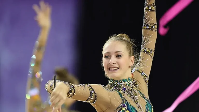 Российская гимнастка Толкачёва официально получила нейтральный статус

