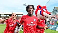 17-летний нападающий «Баварии» не получил разрешения на переход