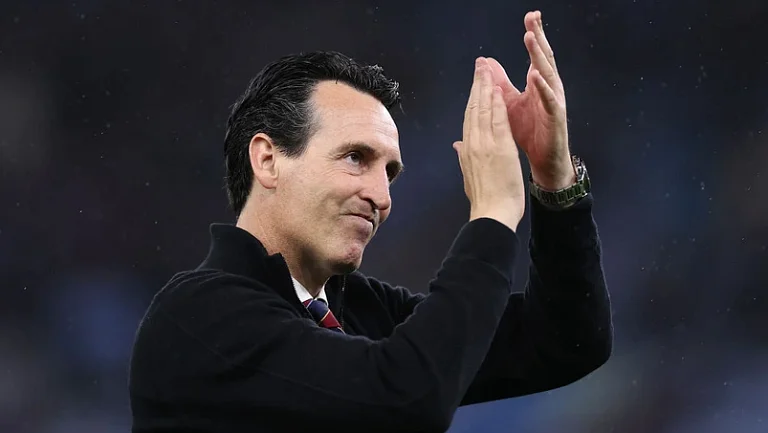 Экс-тренер «Спартака» Унаи Эмери признан лучшим тренером месяца в АПЛ