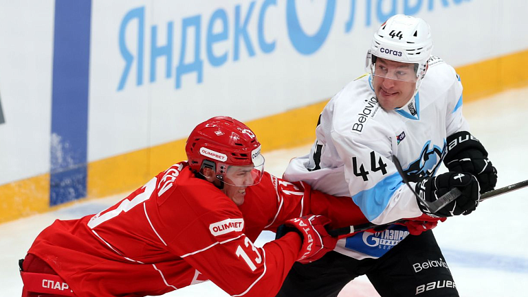 «Спартак» на своём льду всухую уступил минскому «Динамо»