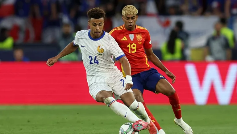 Дезире Дуэ продолжает конкурировать с  Ламином Ямалем