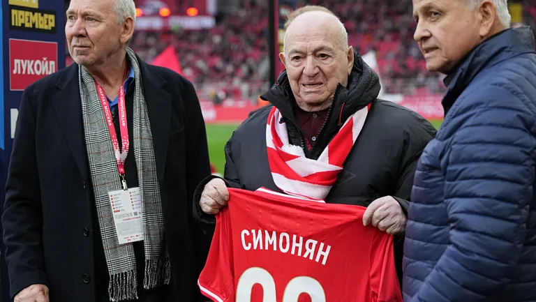 Кристофер Ву не знает легенду «Спартака» Симоняна