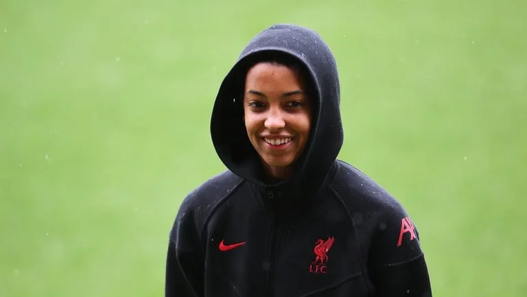 «Ливерпуль» подписывает контракт с Ханной Силкок