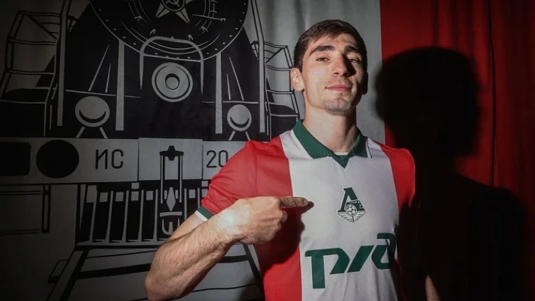 «Хорошее начало, но надо двигаться дальше»: Бакаев — о победе «Локомотива» в Краснодаре