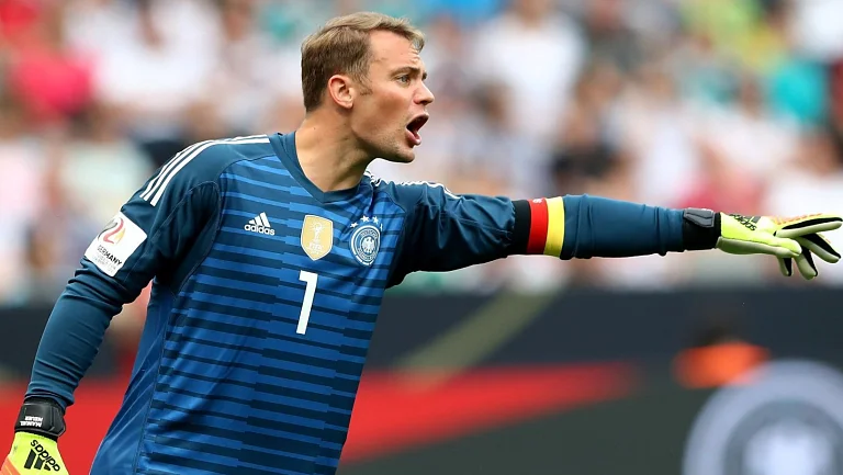 Нойер может вернуться в сборную из-за травмы тер Штегена