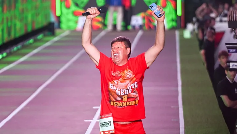 Губерниев: Прекрасно, что у Бобровского есть такие поклонники, как Трамп
