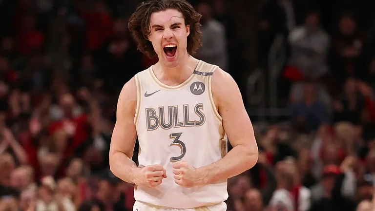 Игрок «Чикаго» повторил рекорд Майкла Джордана 36-летней давности