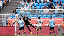 «Краснодар» разгромил «Крылья Советов» и повторил клубный рекорд