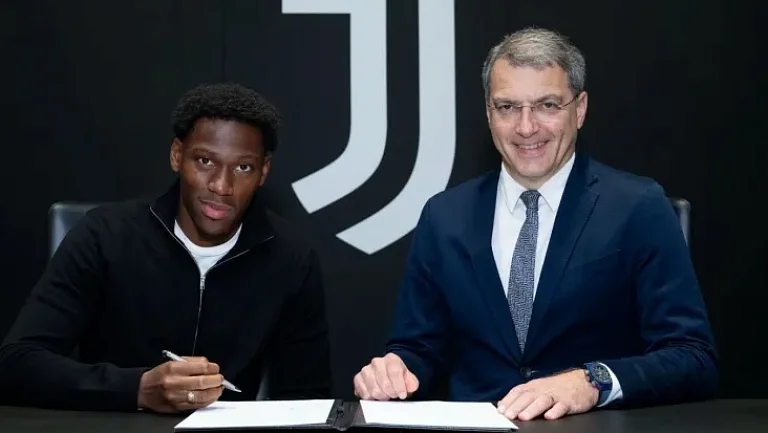 Джонатан Дэвид подписал контракт с «Ювентусом»