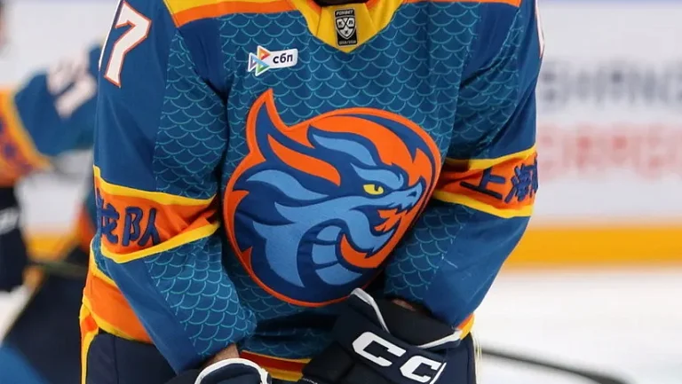 Ветеран СКА осудил решение не пускать фанатов «Шанхай Дрэгонс» на «СКА-Арену»