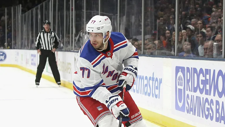 Канадский форвард «Шанхай Дрэгонс» о России: «Очень чистая страна»