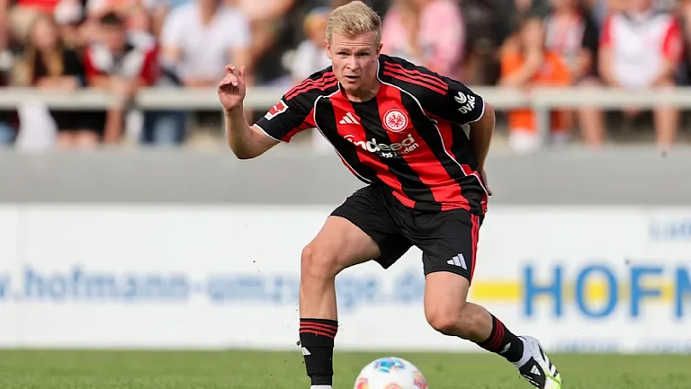 Буркардт готов выйти в стартовом составе «Айнтрахта» против «Байера»