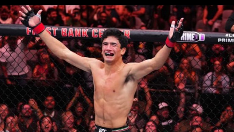 Луна нокаутировал Ле в первом раунде и сохранил непобежденный статус