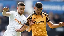 Иган принёс «Халлу» ничью с «Суонси» на 97-й минуте