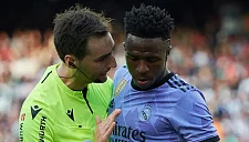 Кто станет главным арбитром в финале Реал-Мадрид — Барселона?