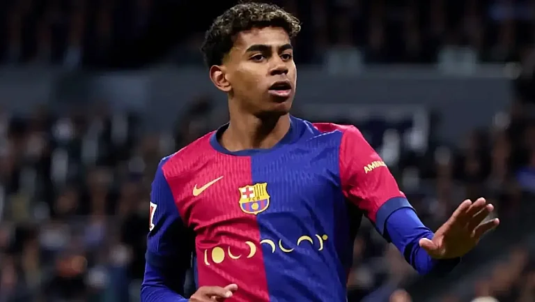 Ямаль назвал главных фаворитов Лиги Чемпионов