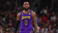 Инсайдер рассказал, когда Леброн примет решение о завершении карьеры