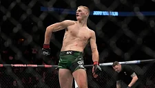 Иэн Гэрри заявил, что может победить Ислама Махачева и отобрать титул