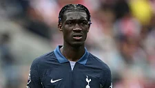 Моуринью помешал «Фенербахче» подписать Биссума